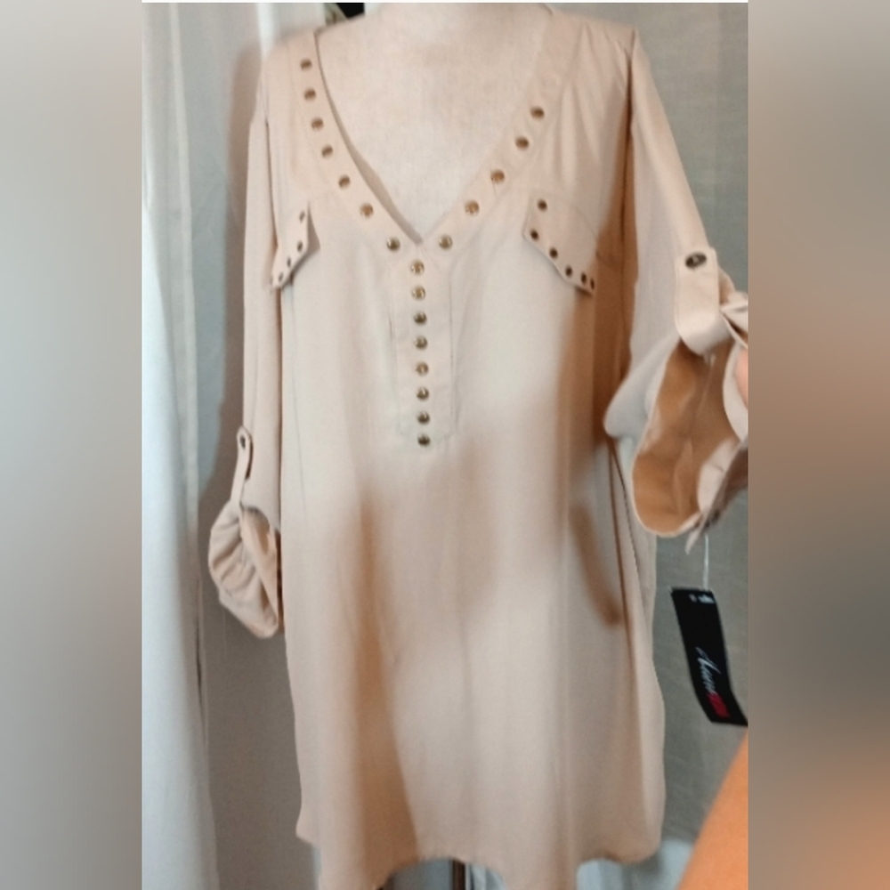 Heart Soul Studded Tab Sleeve V-Neck Blouse, 3X